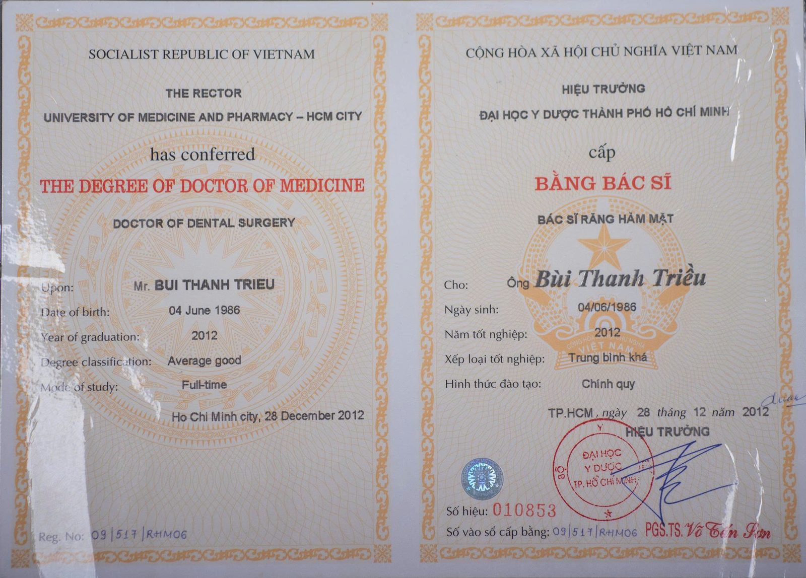 Bằng Bác sĩ Răng Hàm Mặt Đại học Y Dược TP.HCM của bác sĩ Bùi Thanh Triều